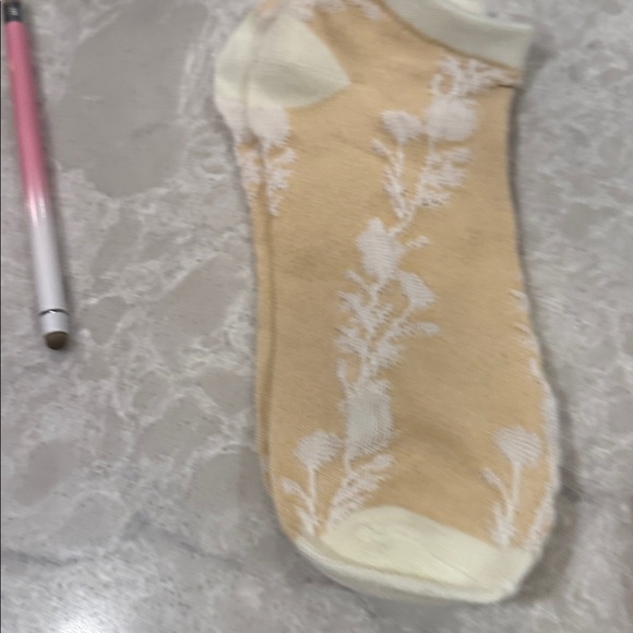 A set of three ladies neutral ankle socks - Picture 2 of 4